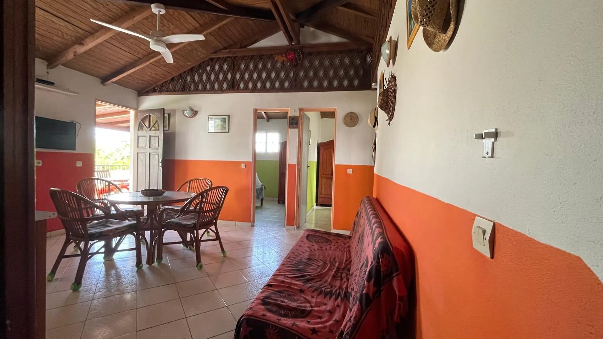 Homestay Berce Par Le Cocotier Meuble 2 Chambres Le Moule Guadeloupe